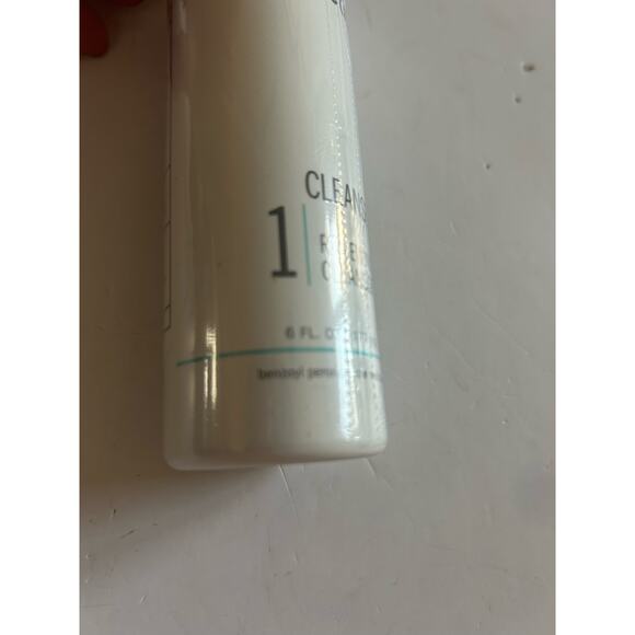 Proactiv Renewing Cleanser Step 1 6oz Sealed Unopened 90 Day Supply Exp 8/2027 - Picture 2 of 5